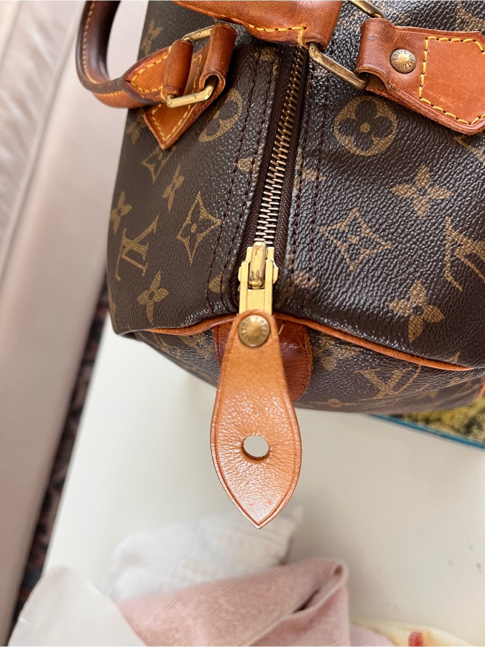 Louis Vuitton Speedy 30 Monogram Handbag - Picture 11 of 12
